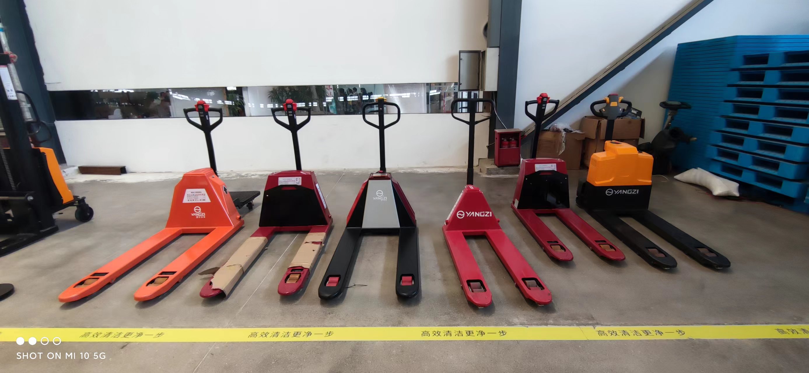  小金剛電動搬運(yùn)車具有哪些優(yōu)良性能？
